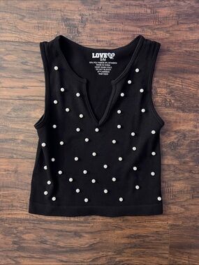 Love Black Tank Top with Pearl Studs